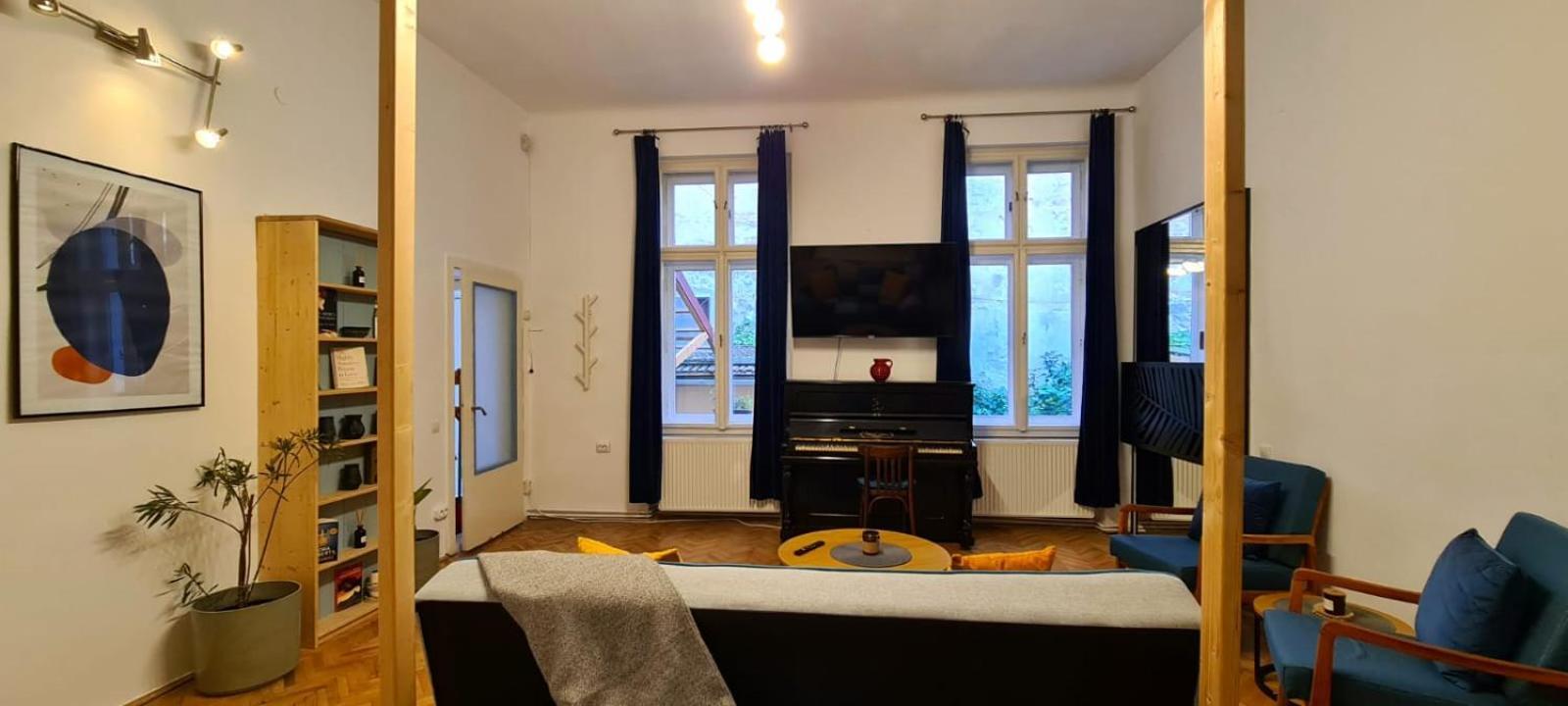 Appartamento Zeiss House Braşov Esterno foto